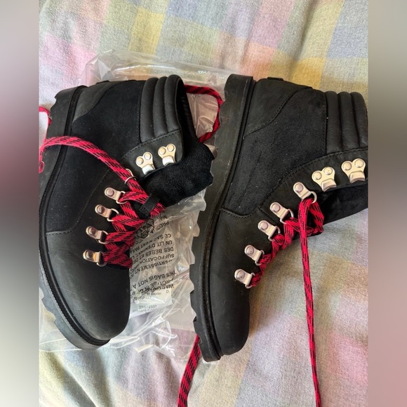 Sorel boots Women’s size 8 - Picture 3 of 8
